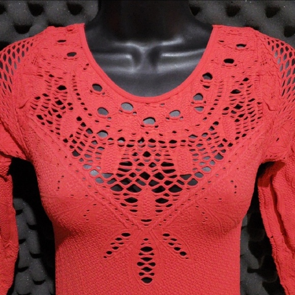 Free People Tops - Free People Sexy Cutout Half Sleeve Top